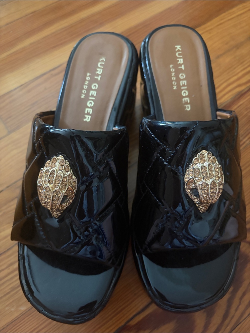Kurt Geiger Black Patent Quilted Platform Slide with Gold Medallion - Picture 4 of 11
